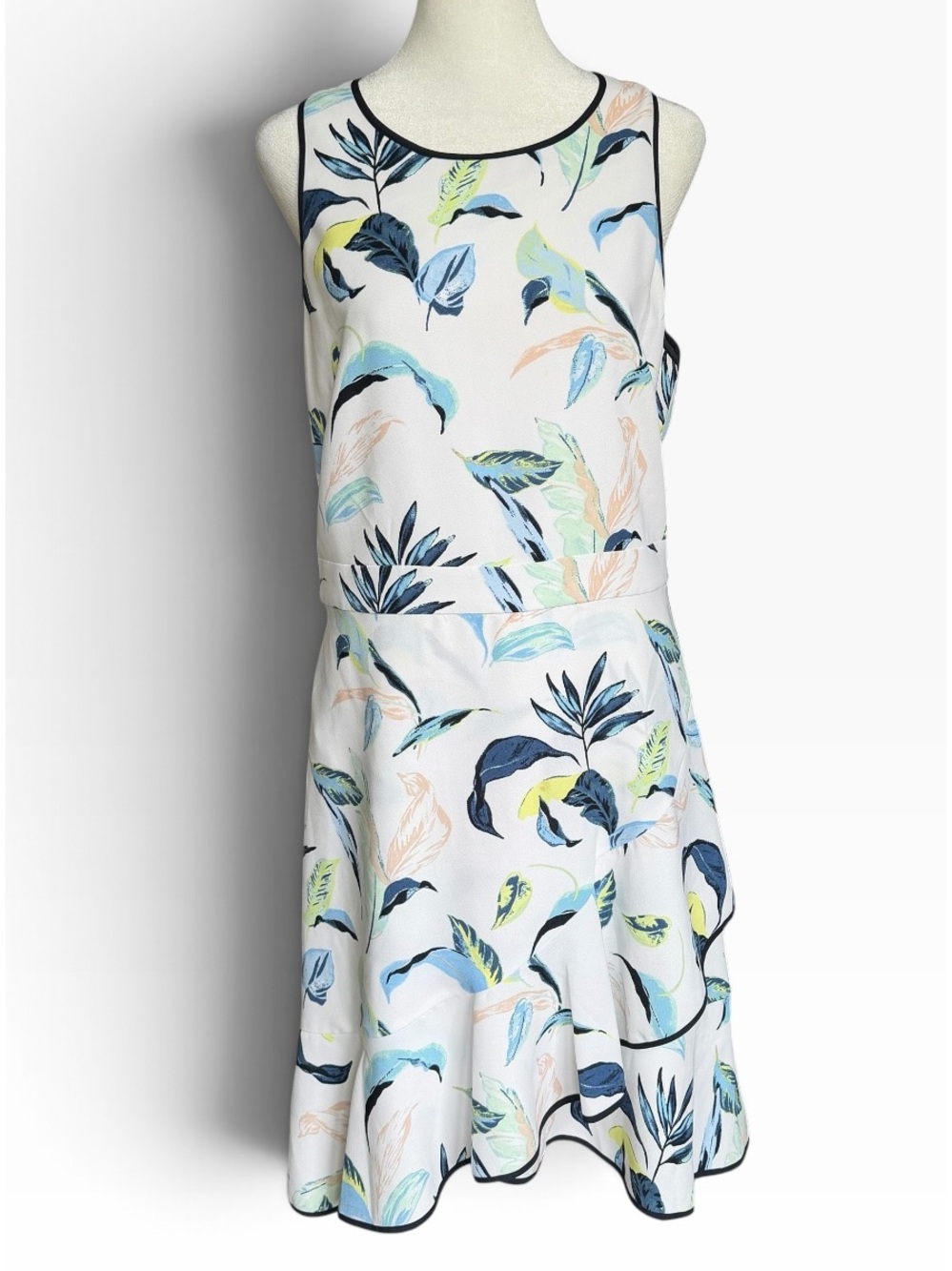 Coastal Chic Banana Republic White Floral Dress - Multi Color Sz 10